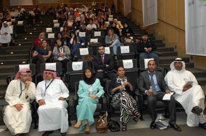 عدد من مسؤولي حملة كان وقيادات شركة البترول في مقدمة الحضور	هاني عبدالله﻿