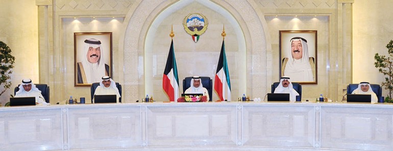 سمو رئيس مجلس الوزراء الشيخ جابر المبارك مترئسا جلسة مجلس الوزراء بحضور الشيخ صباح الخالد والشيخ محمد الخالدوالشيخ خالد الجراح ودعبدالمحسن المدعج﻿