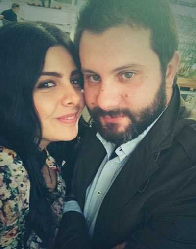 ابنة صباح الجزائري تنشر صورتها مع زوجها