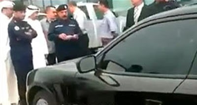 بالفيديو... عبد الفتاح العلي يحرر مخالفة لمواطن "غير محظوظ" سكر على دوريته