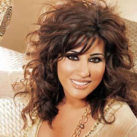 شاهد صورة: نجوى كرم الجدلية التي ردت بها على منتقديها