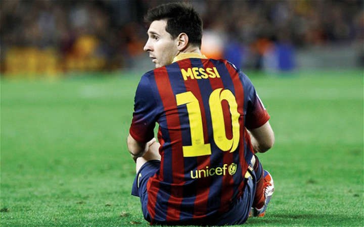ميسي لم يقدم مستواه المعهود امام اتلتيكو مدريد﻿