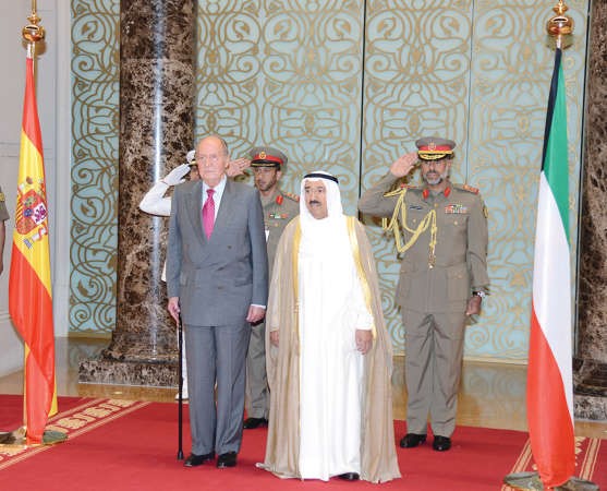 صاحب السمو الامير الشيخ صباح الاحمد في استقبال ملك اسبانيا﻿