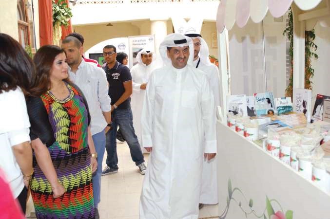 الخشتي والمطوع وجولة في المعرض ﻿