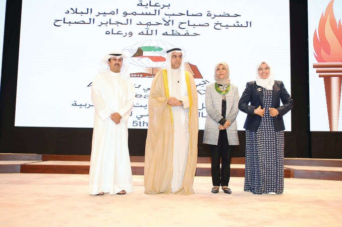 احمد المليفي ومريم الوتيد ومنى الصلال وبدر الفريح 