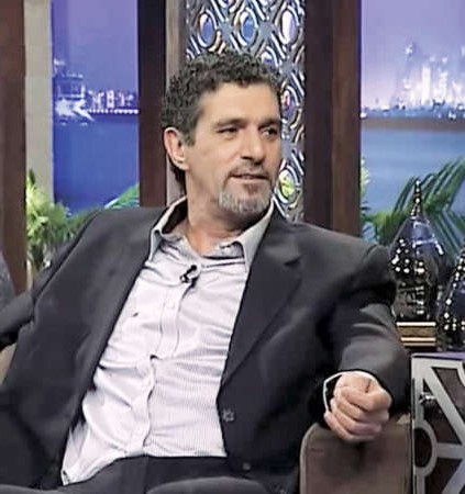 عبدالناصر درويش﻿