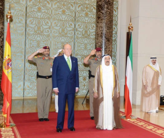 صاحب السمو الامير الشيخ صباح الاحمد في وداع الملك خوان كارلوس الاول﻿