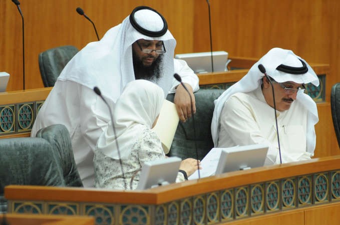 كامل العوضي وحمود الحمدان وهند الصبيح
