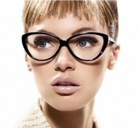 بالصور.. احدث تصميمات للنظارات الطبية الشبابية
