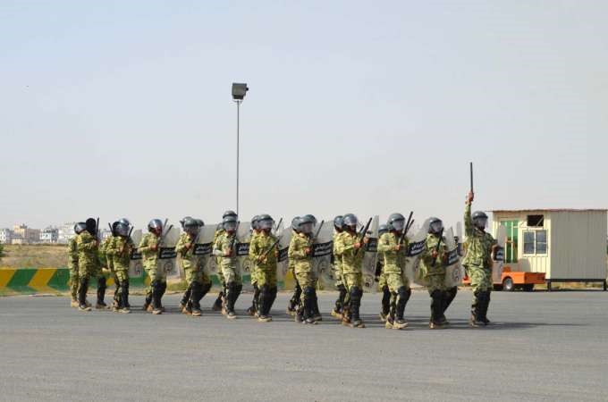 عناصر مكافحة الشغب﻿