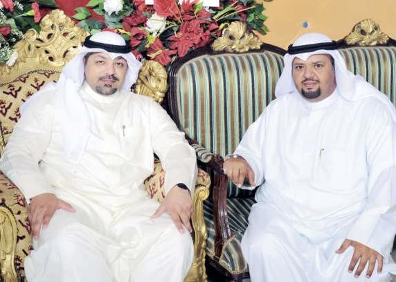 الشيخ يوسف العبدالله يبارك للهذيلي العجمي