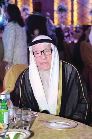 النوخذة عيسى عبدالله العثمان