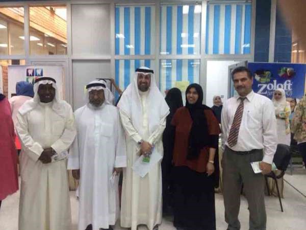 د طارق الجسار مع بعض الحضور 