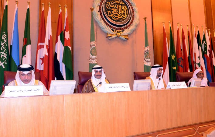 رئيس الاتحاد البرلماني العربي ورئيس مجلس الامة مرزوق الغانم مترئسا اعمال الجلسة الرابعة لدور الانعقاد السنوي الثاني للفصل التشريعي الاول للبرلمان العربي