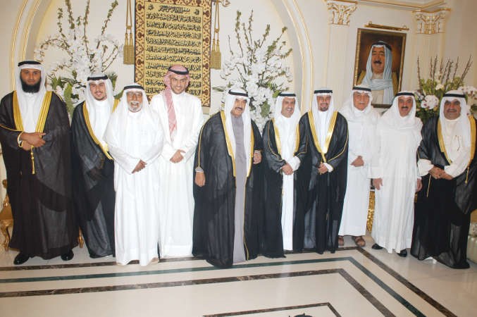 سمو الشيخ ناصر المحمد والشيخ علي جابر العلي والشيخ ماجد الصباح واحمد بهبهاني ويعقوب العوضي وعبدالله السابج وابراهيم الصلال يباركون