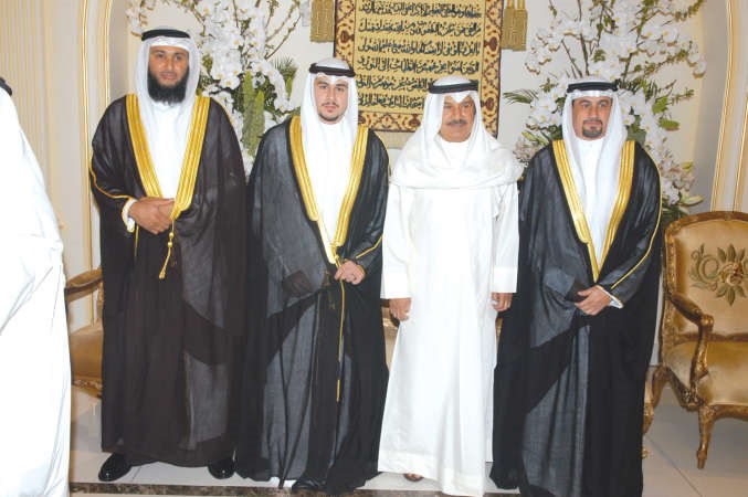 احمد المشاري مهنئا