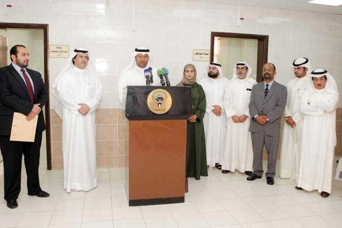 دعلي العبيدي والنائب سلطان اللغيصم مع الحضور في الافتتاح﻿