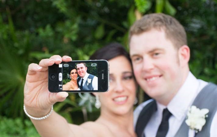 عدوى صور الـ Selfie تصل إلى العرائس!