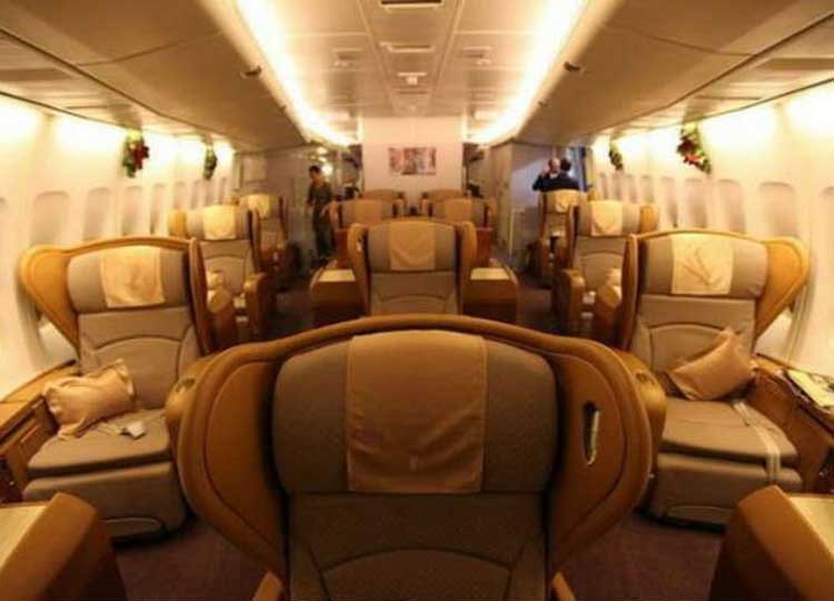 بالصور.. الإمارات تسير أضخم طائرة ركاب في العالم بين "دالاس" و"دبى"