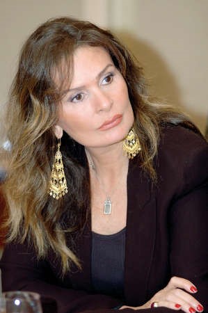 يسرا 