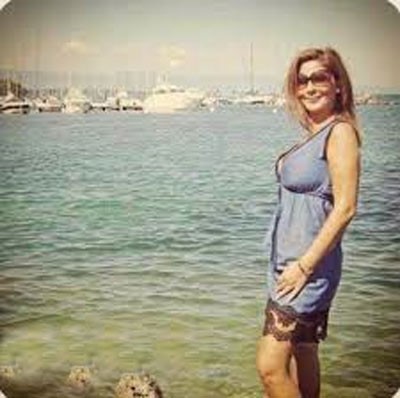 صورة: إليسا على شواطىء بيروت