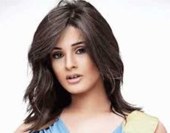 نسرين إمام تنشر أول صورة لابنها سليم..