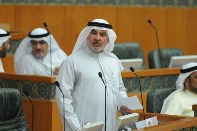 صالح عاشور

