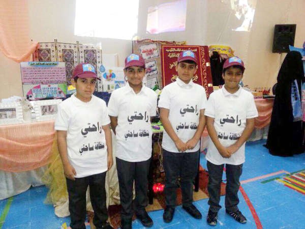 عدد من الطلبة في الملتقى التربوي﻿