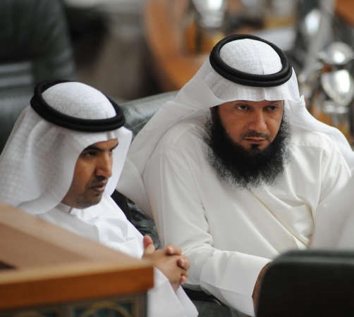 داحمد بن مطيع وسيف العازمي