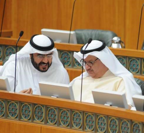 عيسى الكندري وسعدون حماد