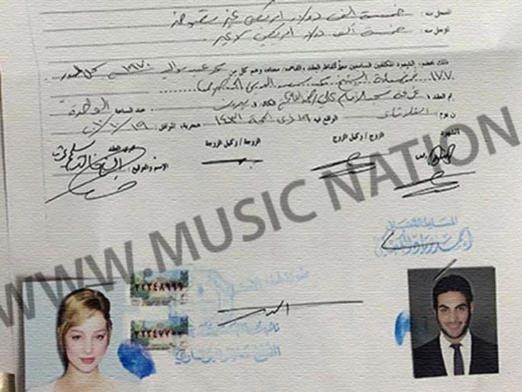 بالصور.. تامر ينفي الطلاق ويؤكد خلافه مع زوجته التي تزوجت بزميلها قبله 