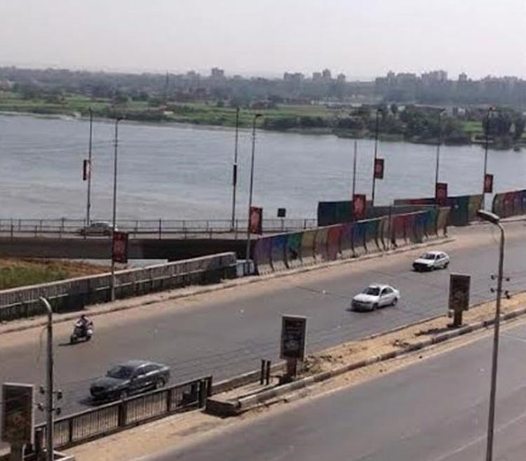 بالفيديو والصور.. فيفي عبده تتباهى بشقتها المطلة على النيل 