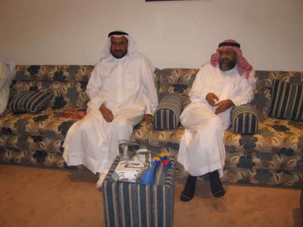 دعبدالعزيز النجار والشيخ البلالي خلال المحاضرة﻿