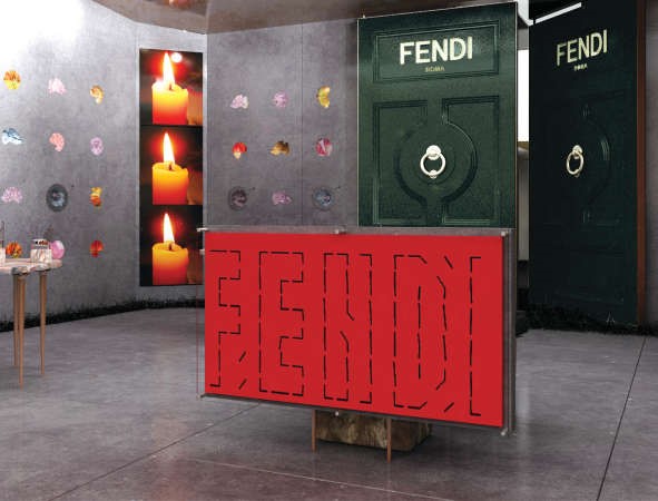 تمثل منصة عرض FENDI الجديدة رحلة مثيرة عبر الزمن مثل التنقل بين اشهر حجرات العجائب في التاريخ