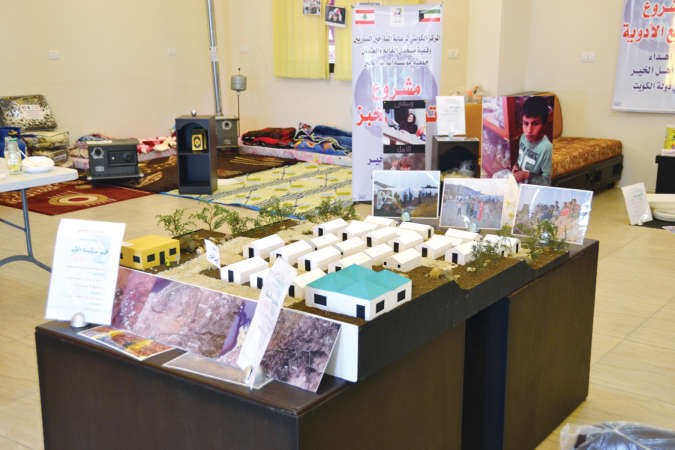 جانب من المعرض الثاني لانجازات المركز الكويتي لاغاثة النازحين السوريين﻿