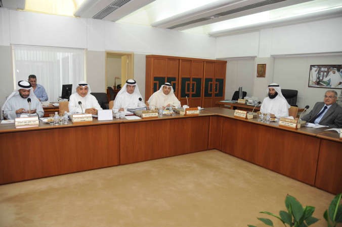 دنايف العجمي ويعقوب الصانع ومبارك الحريص ودعبدالحميد دشتي وفيصل الدويسان