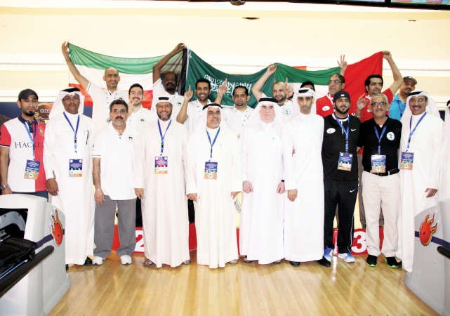 فرحة الابطال بالميداليات