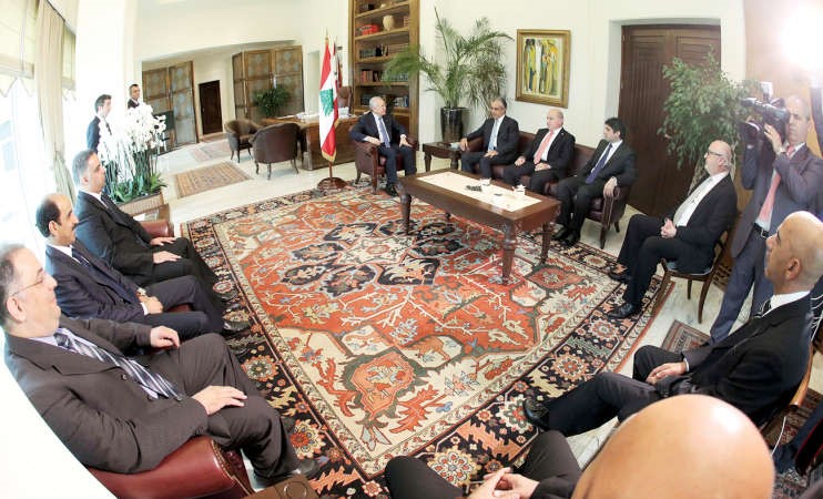الزميل ناجي شربل حاضرا في قصر بعبدا