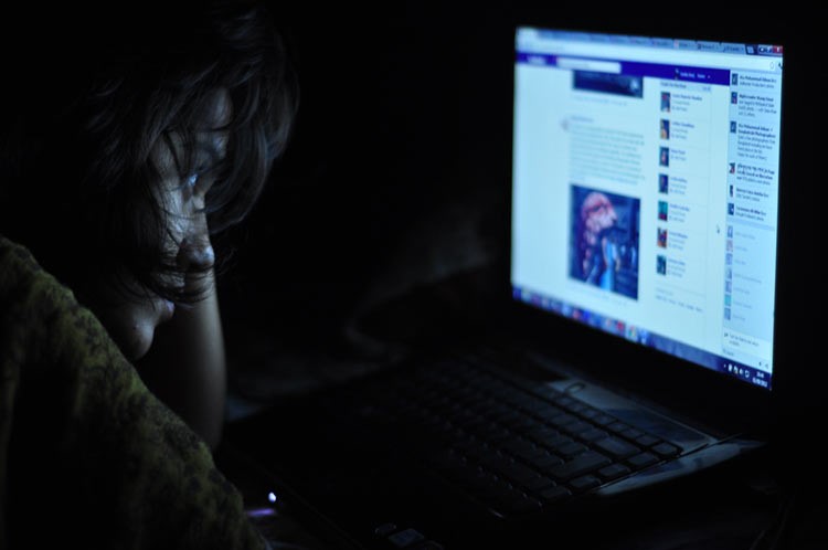 6- يشعر شخص من بين كل 3 اشخاص بالاحباط بعد كل زيارة لـFacebook دراسة