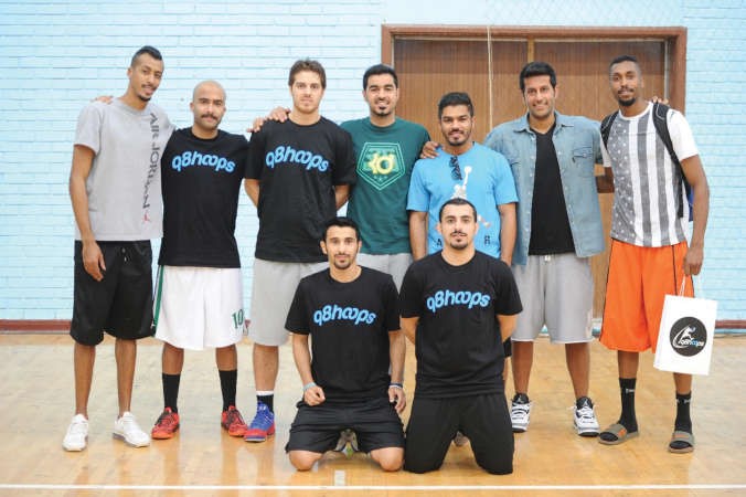  فريق Q8Hoops والمنظمون ﻿