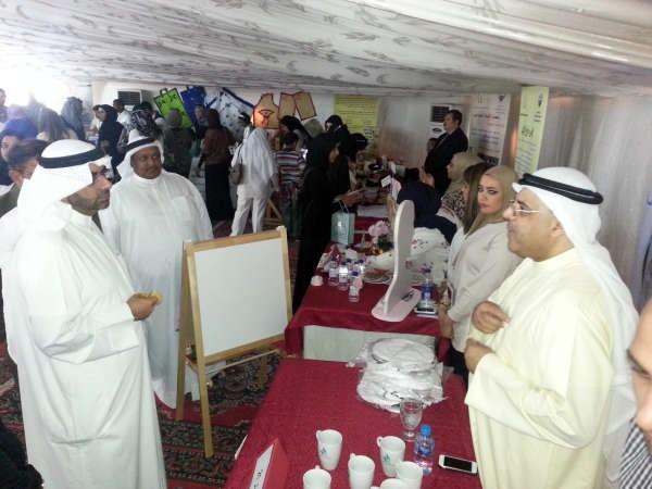 عمر البارون في جولة على المعرض 
