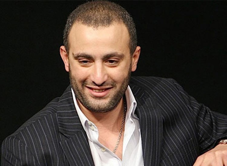 بالفيديو.. أحمد السقا يستعرض تفوقه في الرماية