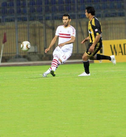 مرتضى منصور يلغي لجنة الكرة بالزمالك بسبب الاعتذارات