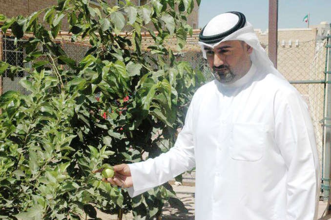 علي قاسمرئيس قسم الاحياء والجيولوجيا