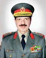 الفريق الركن عبدالرحمن العثمان﻿