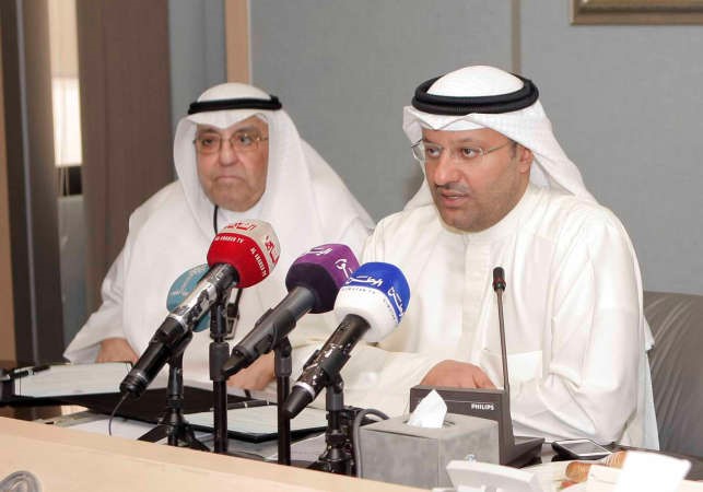 دعلي العبيدي متحدثا لوسائل الاعلام﻿