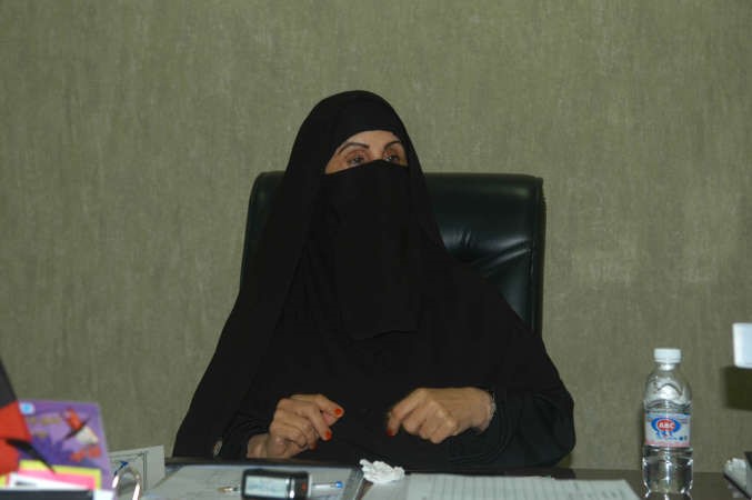 مديرة المدرسة فريدة العجمي 