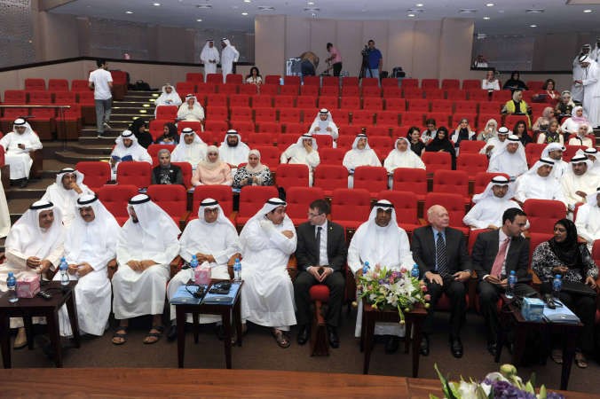جانب من الحضور في افتتاح ورشة العمل