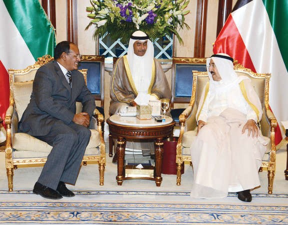 صاحب السمو الامير مستقبلا السفير الموريتاني ﻿