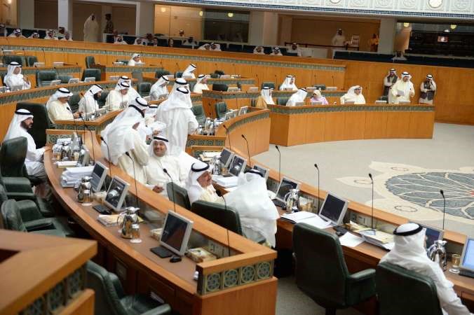 المجلس والحكومة خلال الجلسة

